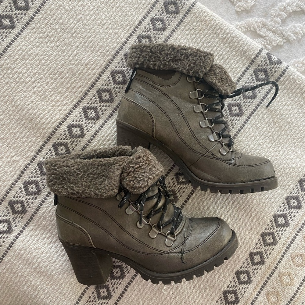 Winter Booties - image 2